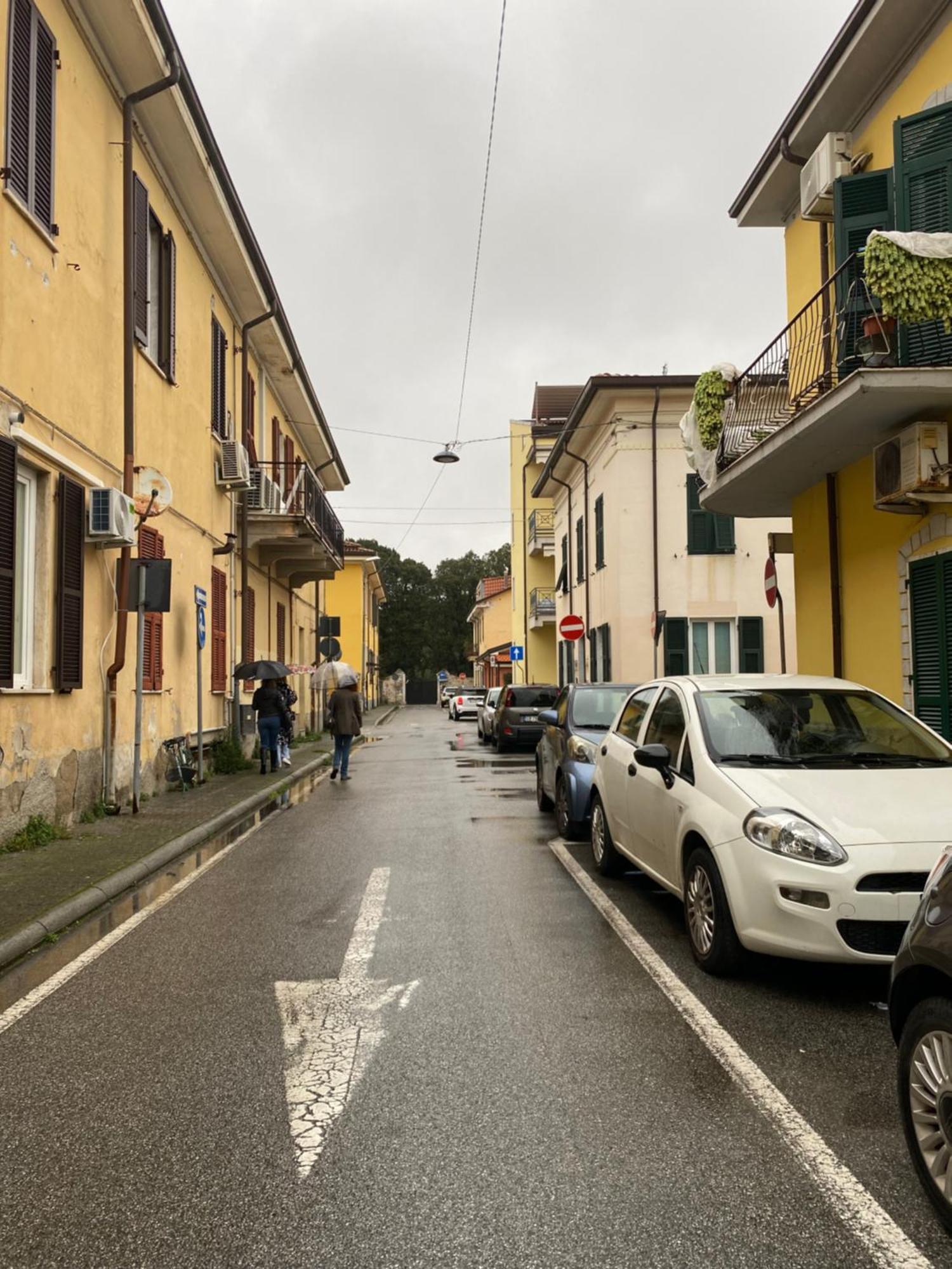 L'Orologio Matto Villa Marina Di Carrara Luaran gambar